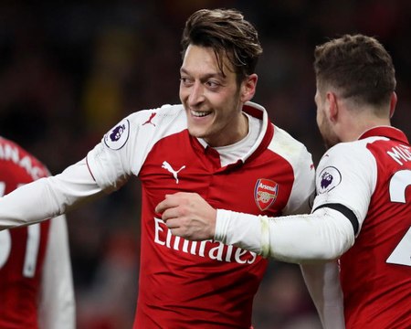 Man United rumours won't affect Ozil's Arsenal performance - Wenger