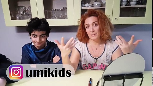 Ege ve Mira Beni Seslendirdi Komik | Makyaj Videoları | UmiKids