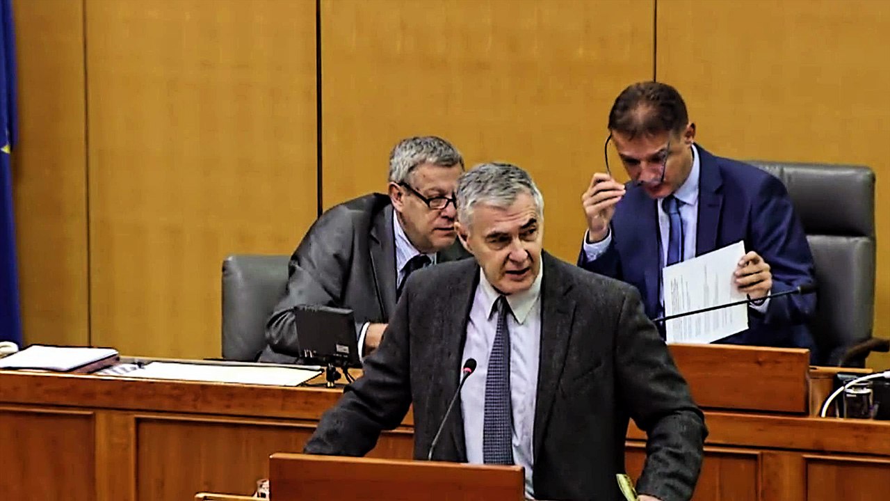 Glasnović: "Pola čovjek-pola svinja: novi Homo Jugoslavenikus-Homo Sovjetikus."