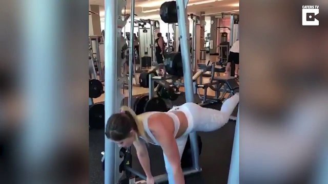 Student dubbed -thunder thighs- by classroom bullies makes incredible transformation into fitness model - Mirror Online