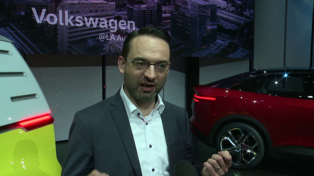 VW auf der 2017 Los Angeles Auto Show - Christian Senger, VW Leiter Produktentwicklung eMobility
