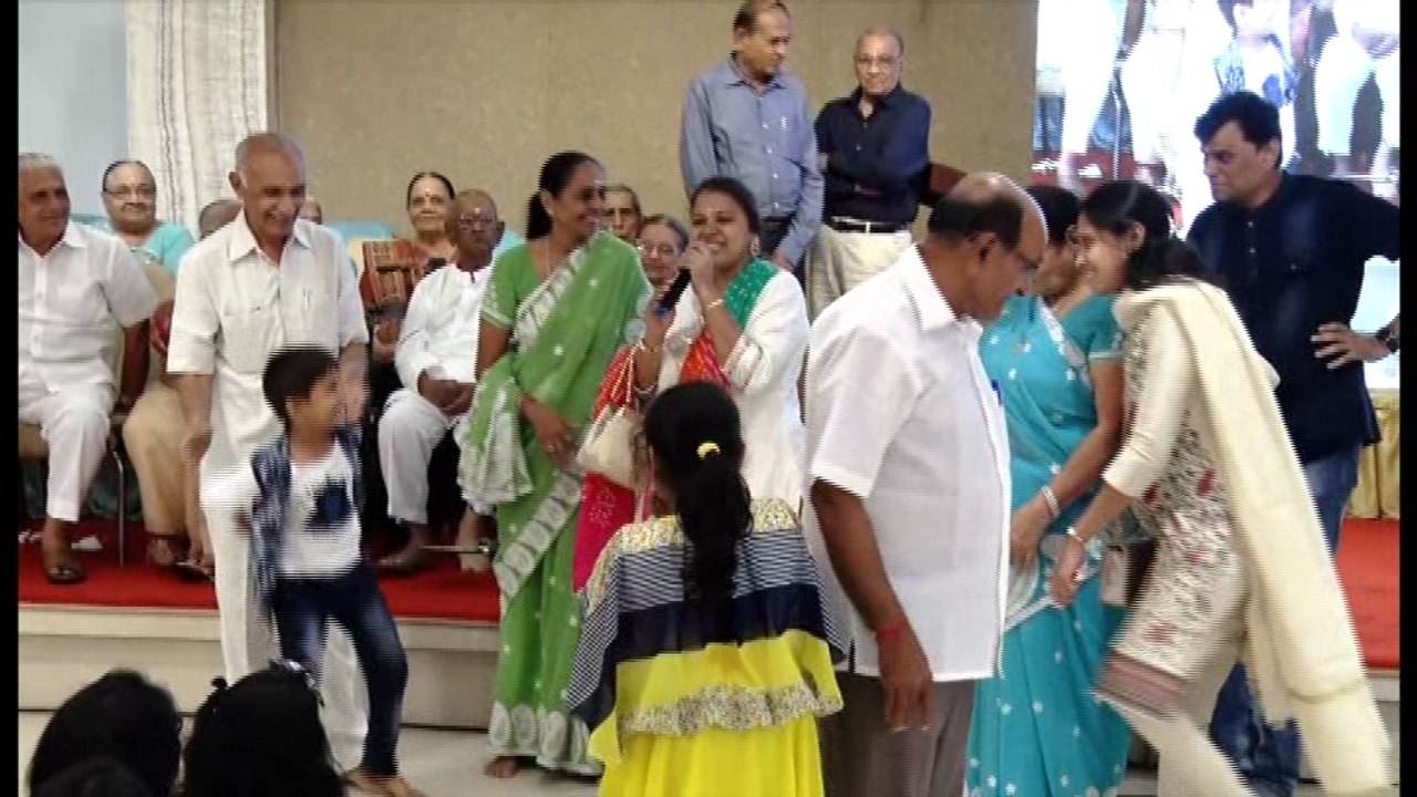 salia family VTS_01_5