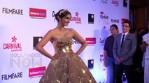 Veere Di Wedding Sonam Kapoor VS Kareena Kapoor Fashion War At Filmfare Glamour & Style Awards 2017