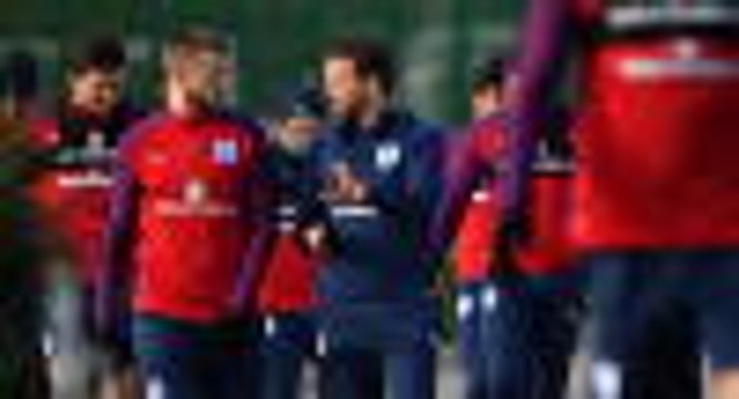 Sherwood praises 'refreshing' England under Southgate