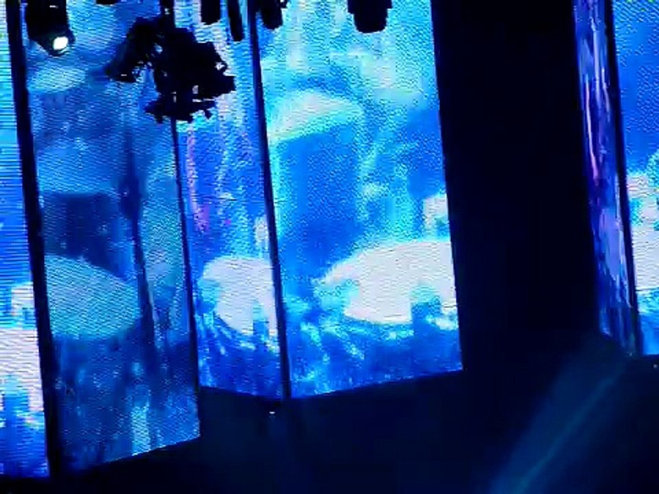 Muse - Supermassive Black Hole, Lanxess Arena, Cologne, Germany  11/16/2009