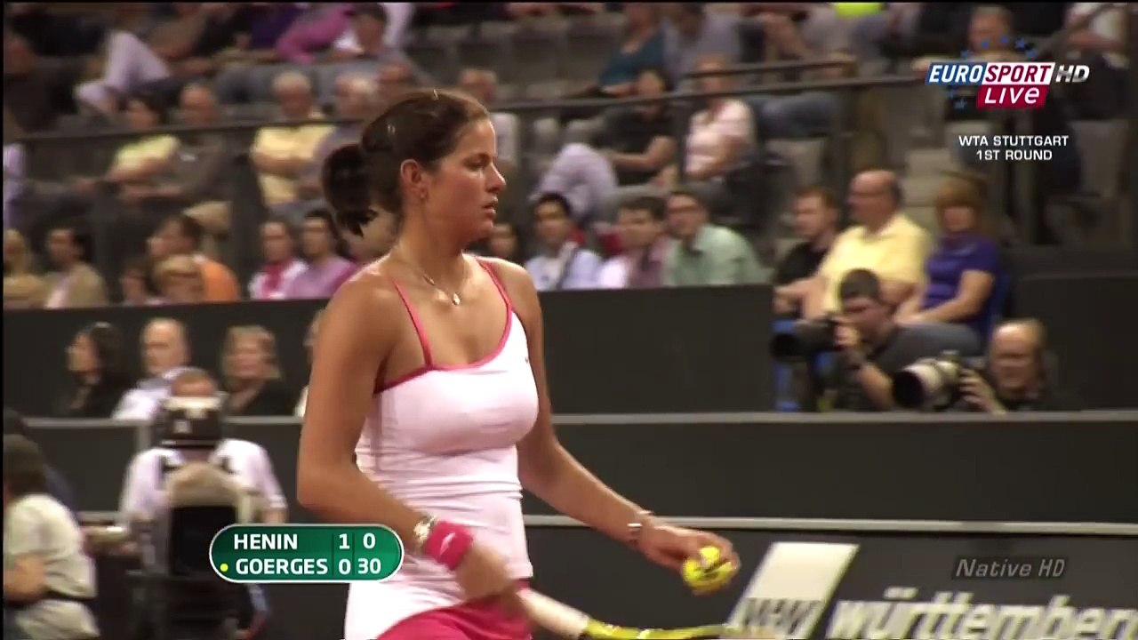 Julia Goerges  2010-Zi89eZCeTuI
