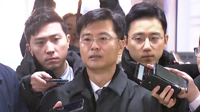 '불법사찰 방조' 최윤수 영장심사 출석... 성실히 임하겠다 / YTN