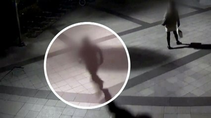 [영상] '아파트 침입' 괴한 초등학교 흉기 난동..."추적 중" / YTN