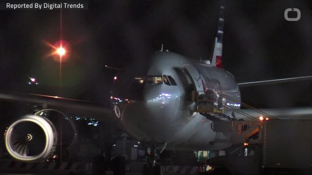 American Airlines Computer Glitch Threatens Holiday Travel