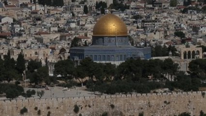 Trump considers recognizing Jerusalem as Israel's capital