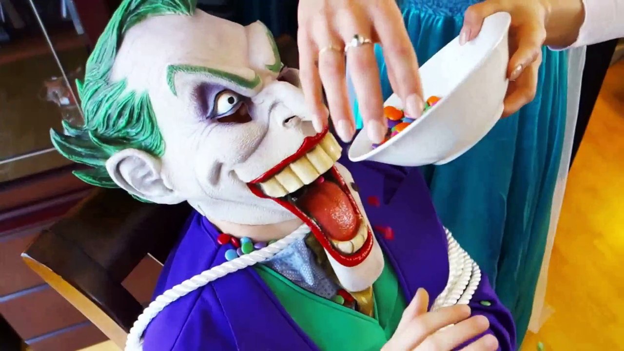 Spiderman vs Frozen Elsa! Monkey Minions challe...