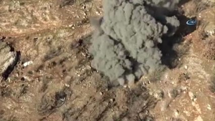 Diyarbakır'da 3 Terörist Öldürüldü, 43 Milyon Değerinde Uyuşturucu Ele Geçirildi