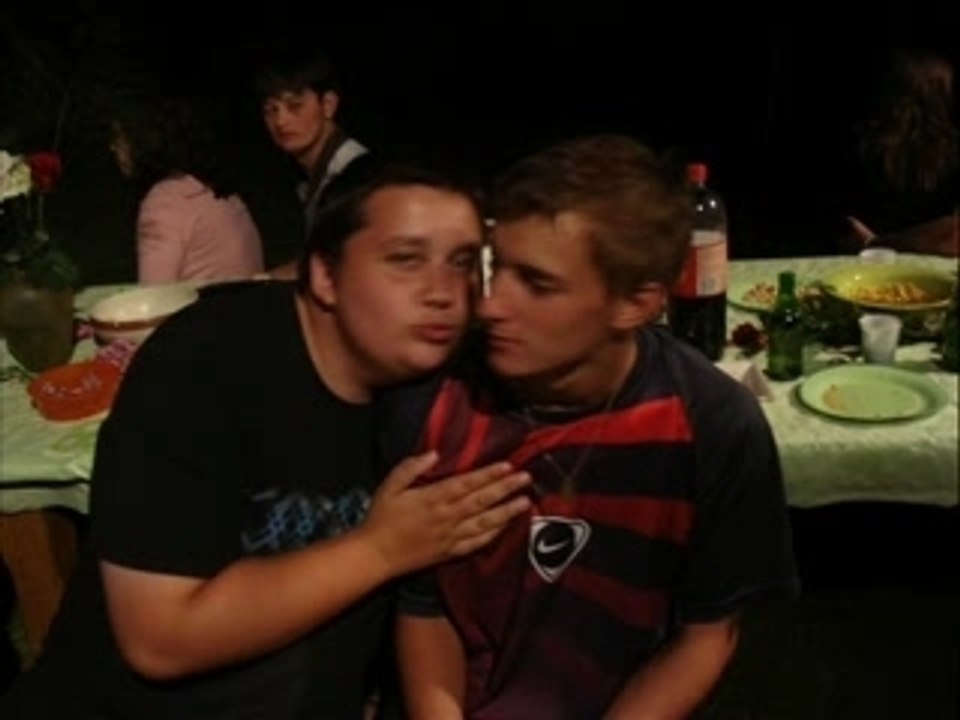 Mes amies ma famille je vous aimeUUU