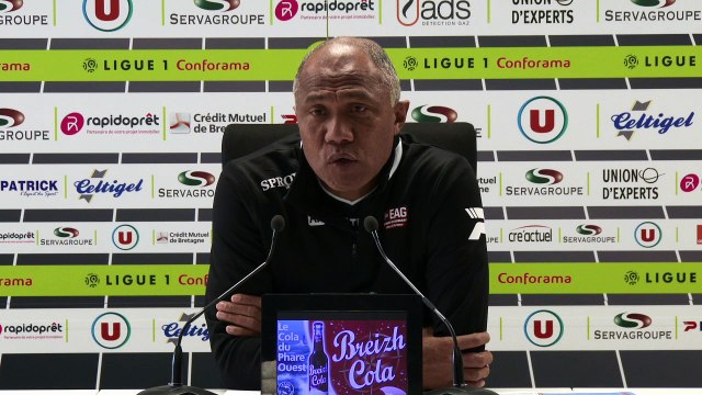 Ligue 1 Conforama​ - J16 / Le point presse d'Antoine Kombouaré avant le déplacement de l'En Avant à Troyes.