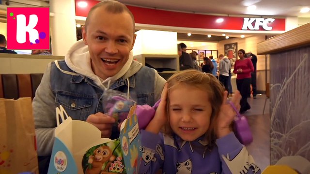 Челлендж - Happy Meal⁄ Мистер Макс vs Мисс Катя в Макдональдс⁄ Кто больше؟ Игрушки- Adventure Time new video 2017