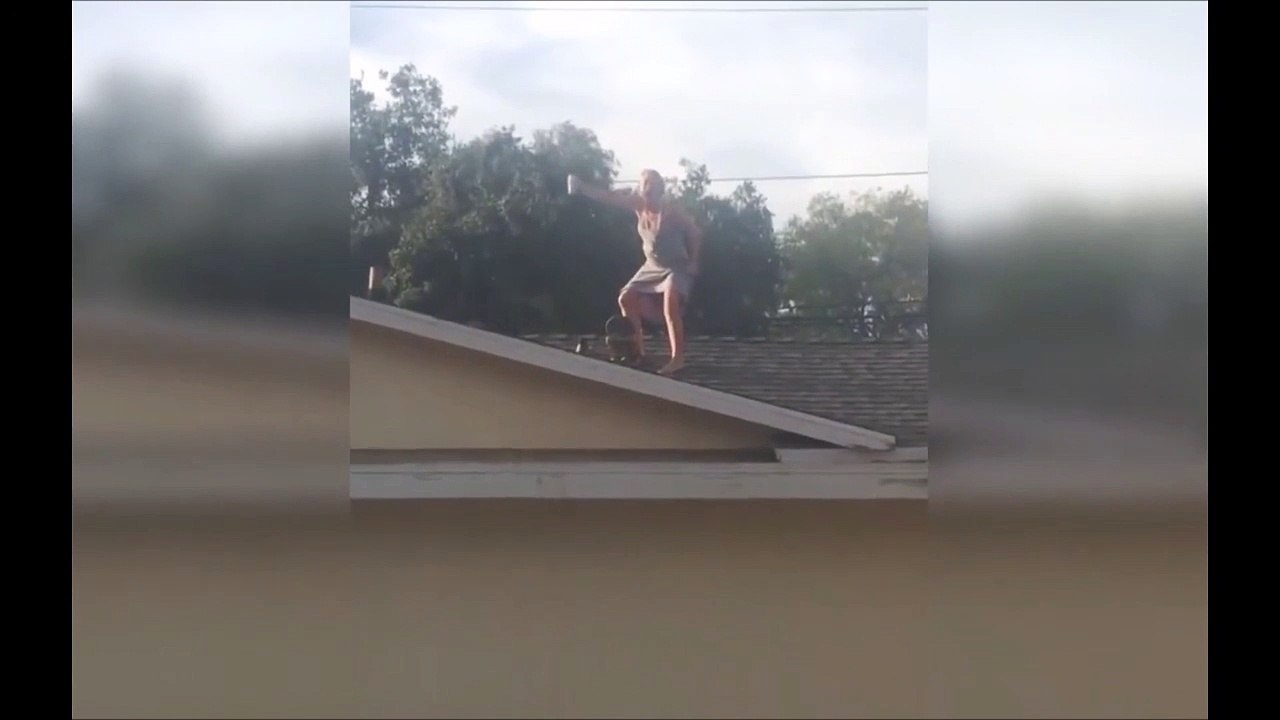 Quand ta fête de famille fini mal... Maman est dingue