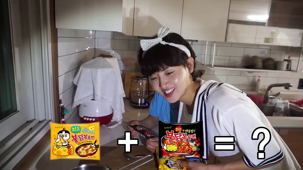 새벽에 공대생몰래 라면먹기 ㅋㅋㅋㅋ 복수다 이놈아!! [ 공대생네 가족 ]