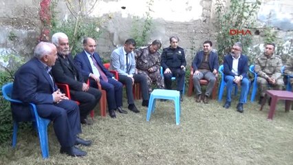 Şırnak Vali Aktaş, Polis Bariyerine Ayağı Sıkışıan Çiğdem'in Ailesini Ziyaret Etti