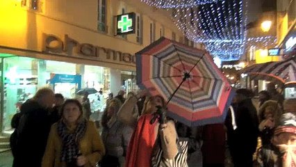 Fiat lux in Auxerre les lumières éphémères grossissent