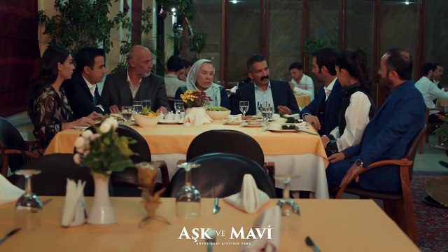 Aşk ve Mavi 43.Bölüm - Safiye ve Hasibe, Göreçki’lerin akşam yemeğini basıyorlar!
