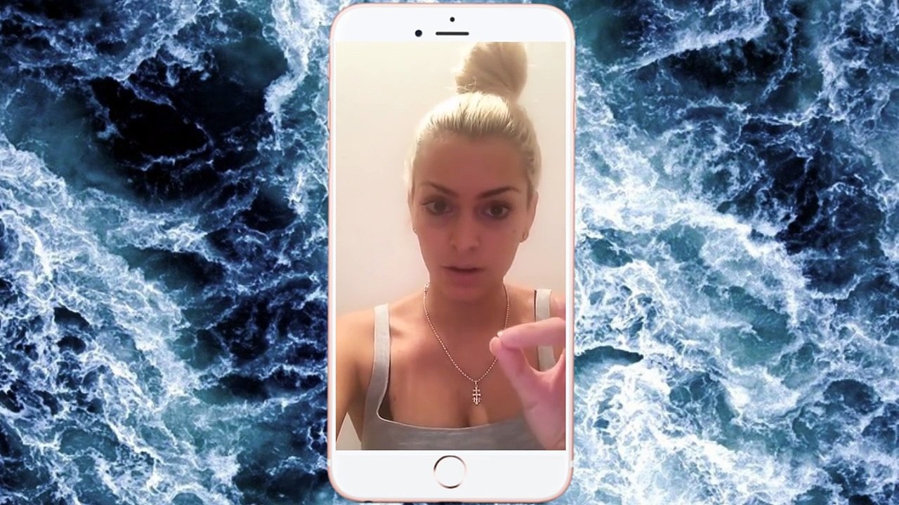 CLASH  Mélanie Da Cruz (Friends Trip 3) VS Samantha (ex d'Anthony Martial) !!-UwtfrAcUokw