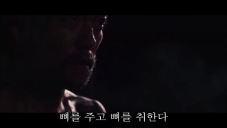 프레데터랑 맞짱 뜨는 야쿠자