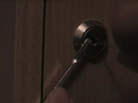 Crochetage, Serrure à paillettes