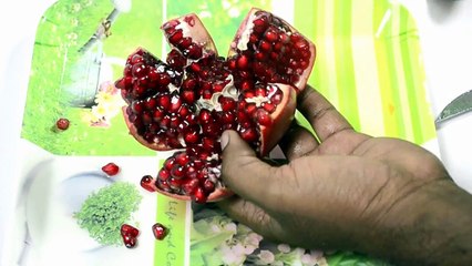 Pomegranate seed removal & Fruit Cutting Hand Tricks