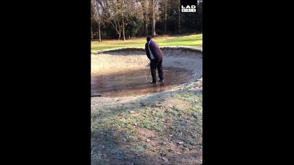 Faire du golf sur la glace... Pas vraiment une super idée!