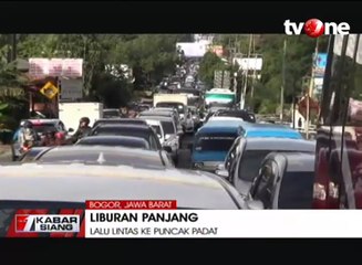 Libur Panjang, Lalu Lintas ke Puncak Macet