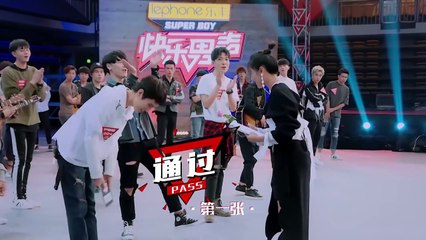《2017快乐男声》全国晋级赛选手精选：尹毓恪歌声一秒击中少女心 陈粒满脸甜蜜狂啃玫瑰花 Super Boy2017【快男超女官方频道】