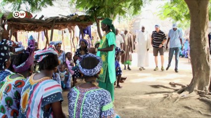 Senegal: Listening instead of looking away | DW English