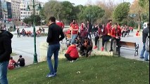 Galatasaray Taraftarları Yola Çıktı