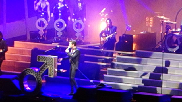 The Killers - Bling (Confession of a King)