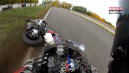 Moto : un pilote de course se fait écraser par un autre motard, la vidéo choc