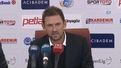 Popovic: "Topu Kaleye Sokamıyoruz Biz"