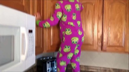 Toy Freaks - Freak Family Vlogs - Bad Baby Sitter Minnie Bike Race Victoria Annabelle Playground Babies Toy Freaks