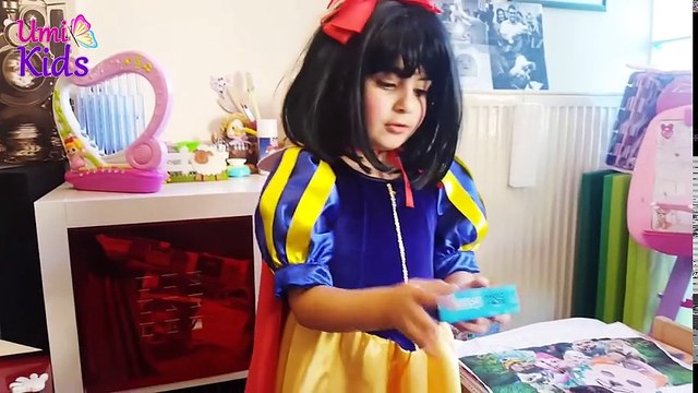 Pamuk Prenses ve Kırmızı Başlıklı Kız Makyajı | Makyaj Yapma Teknikleri | UmiKids