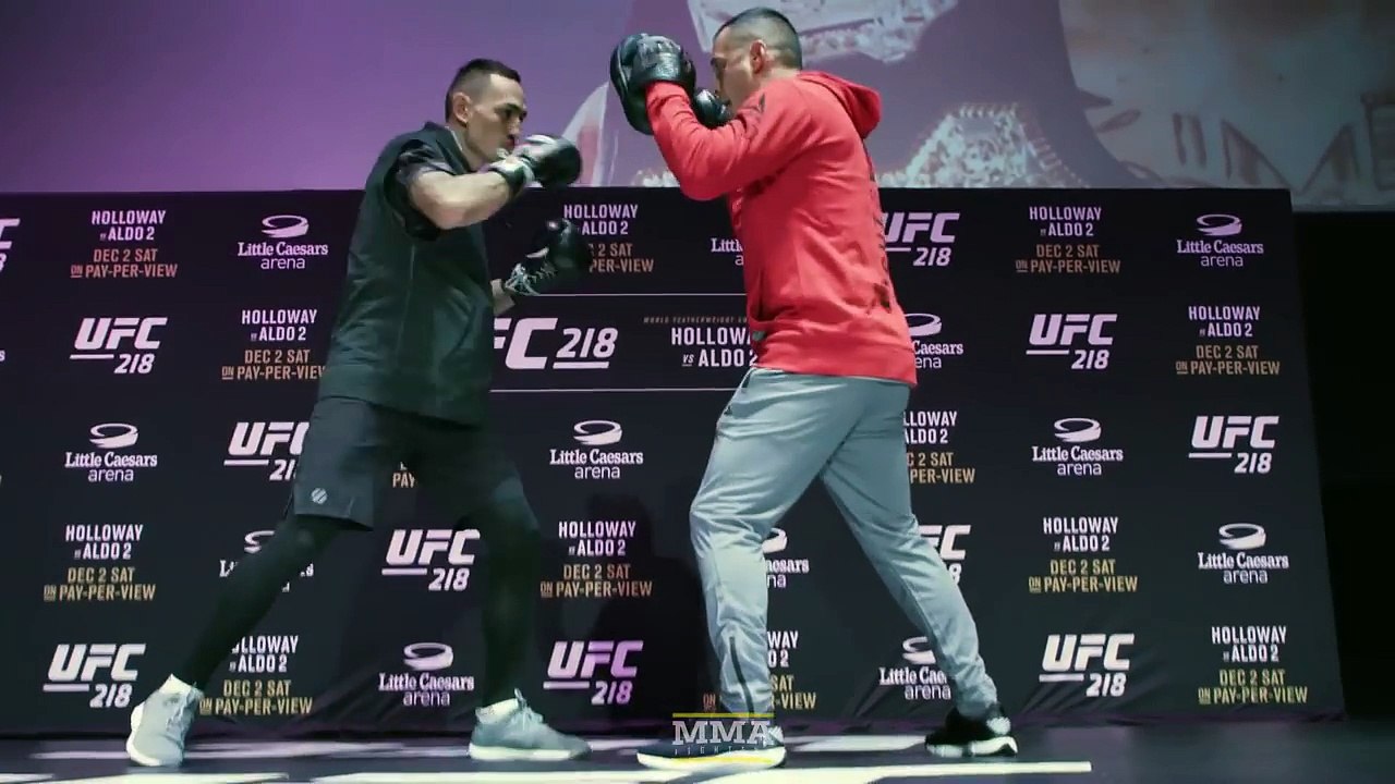 UFC 218: Max Holloway Workout Highlights - MMA Fighting