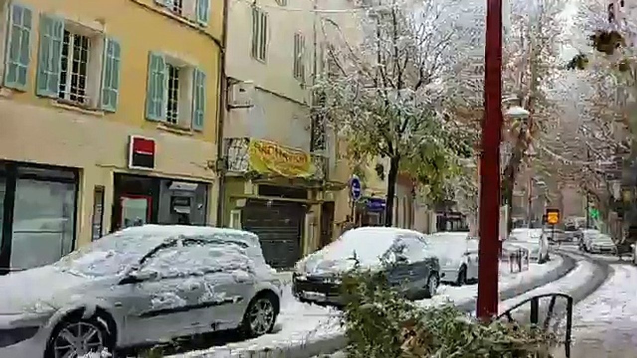 Trets en plein fort épisode neige : LE DIRECT 2 DECEMBRE 2017 10H30