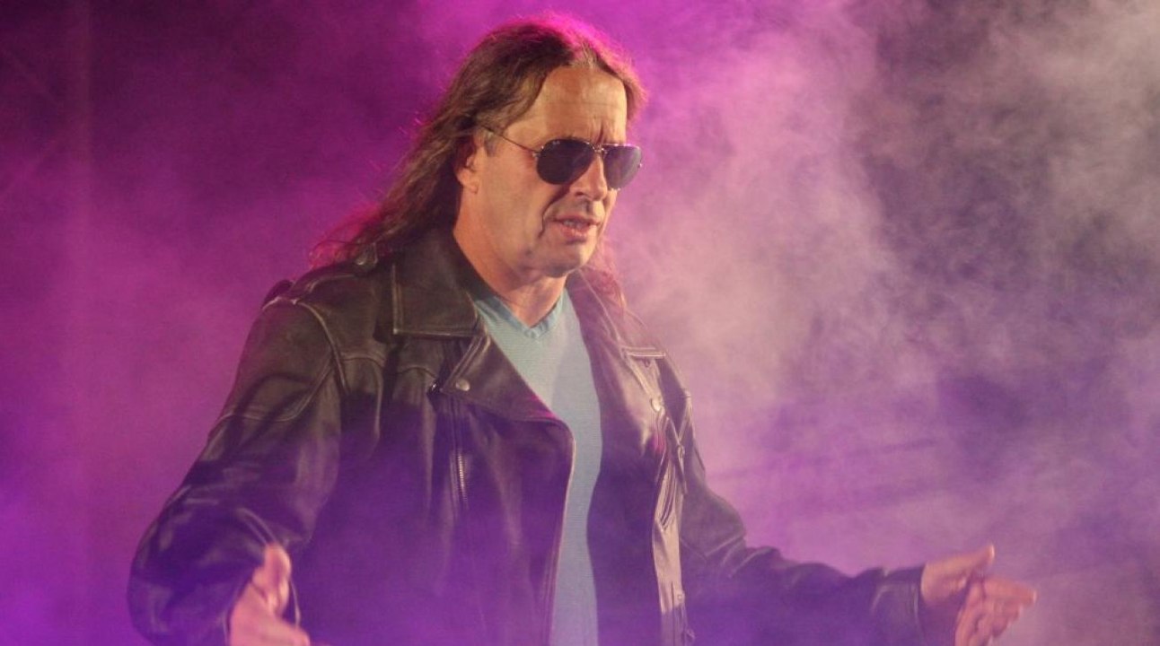 Day in the life: Meeting Bret hitman Hart, Jim Cornette, and Kurt Angle