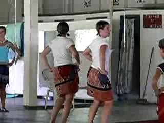 Danse tahitienne, teki