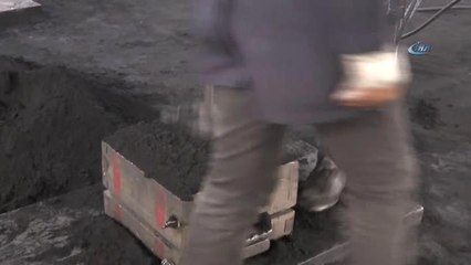 Fabrika Gibi Çalışan Okulun Öğrencileri İşsiz Kalmıyor