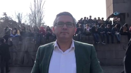 Elde Cep Telefonu Yerine Kitap Olsun" Dediler, Güvenpark'ta Topluca Kitap Okudular