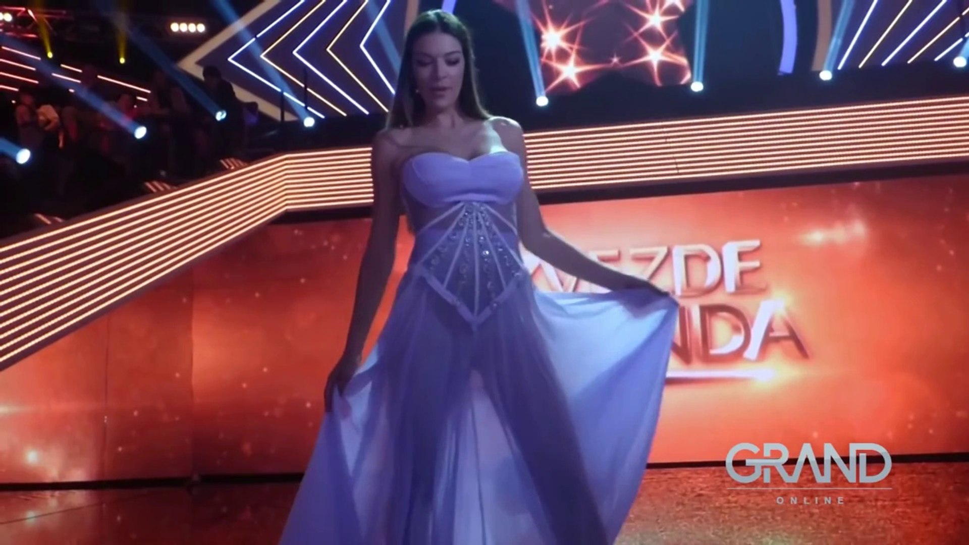 Sanja Kužet se pojavila u providnoj haljini i napravila haos - video  Dailymotion