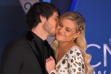 Kelsea Ballerini and Morgan Evans tie the knot in Mexico
