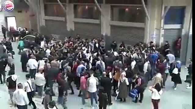 Koray Avcı - Taksim İstiklal'de Sokak Konseri yeni