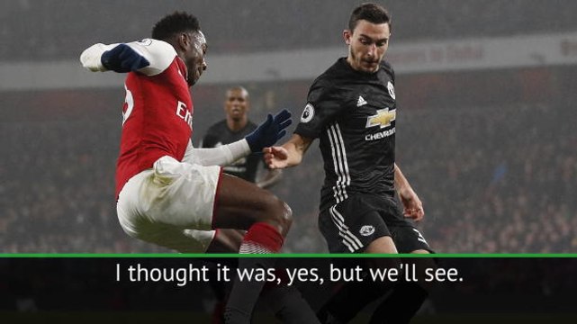 Wenger questions refereeing standards after Man United defeat