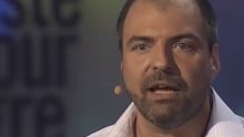 En ce jour de la Grande Guignolée, je ne peux m'empêcher d'écouter "Le Conte de Noël" de Jean-François Mercier.