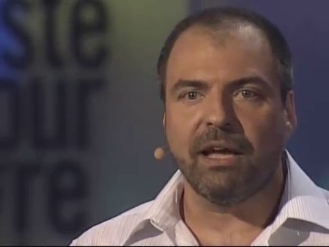 En ce jour de la Grande Guignolée, je ne peux m'empêcher d'écouter Le Conte de Noël de Jean-François Mercier.